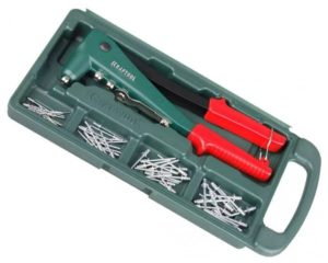 Пистолет для клепок по металлу