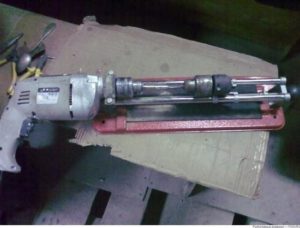 Самодельный токарный станок по металлу из дрели