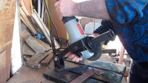 Кронштейн для болгарки своими руками