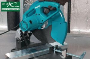 Можно ли торцовочной пилой резать металл