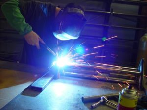 Наловился зайчиков от сварки что делать