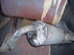 Можно ли холодной сваркой заварить глушитель