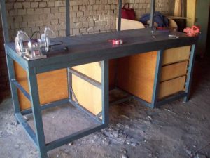 Верстак слесарный для гаража своими руками