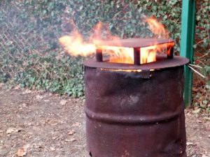 Печка для сжигания мусора своими руками