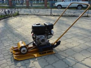 Бензиновая виброплита своими руками