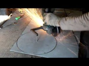 Как вырезать круг в металле