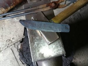 Ковка ножа из напильника своими руками