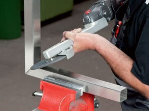 Зачистка сварочных швов после сварки