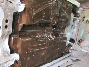 Чем обработать днище автомобиля после сварки