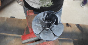 Как изготовить розу из металла