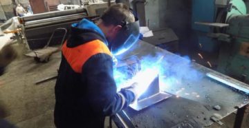 Почему нельзя смотреть на сварку