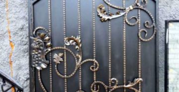 Калитка с элементами ковки своими руками