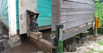 Как поднять деревянный дом своими руками Как поднять деревянный дом своими руками