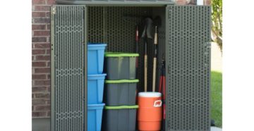 Металлический контейнер для хранения инструмента на даче