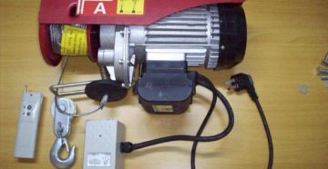 Электролебедка 220 в компактная своими руками