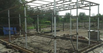 Сарай из профильной трубы своими руками Сарай из профильной трубы своими руками