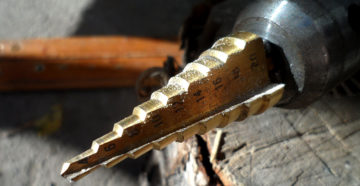 Как заточить ступенчатое сверло по металлу