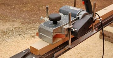 Рейсмус из ручного электрорубанка своими руками