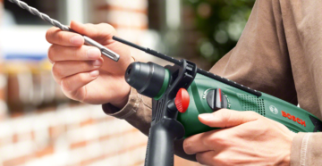 Как вставить сверло в дрель