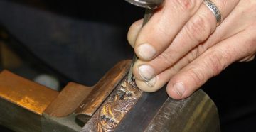 Резьба по металлу своими руками