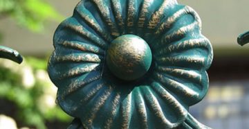 Как покрасить металл под старую бронзу