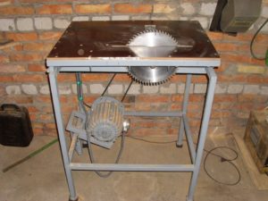 Циркулярная пила стационарная своими руками