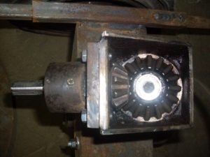 Угловой редуктор своими руками