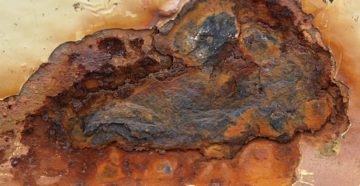 Почему ржавеет металл