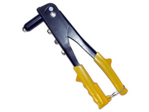 Пистолет для клепок по металлу