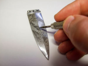 Гравировка на нержавейке в домашних условиях