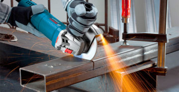Как пользоваться болгаркой при резке металла