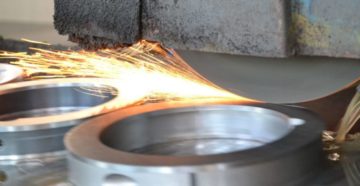 Плоская шлифовка металла