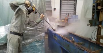 Гидроструйная очистка металлоконструкций