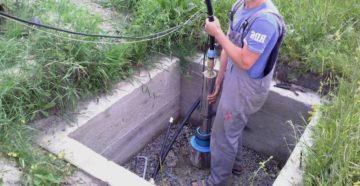 Установка погружного насоса в скважину своими руками