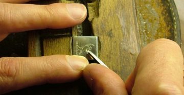 Как сделать гравировку на металле