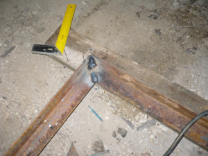 Как сварить уголок под 90 градусов