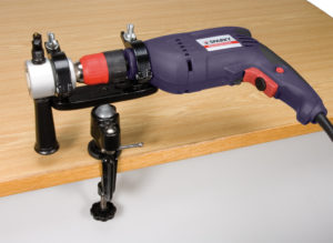 Как закрепить дрель горизонтально