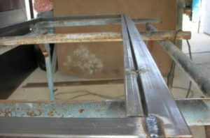 Как сварить дверь из профильной трубы