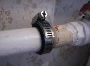 Ремонт водопроводных труб без сварки