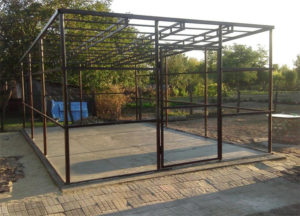 Сарай из металлопрофиля своими руками