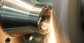 Шлифовка деталей из металла