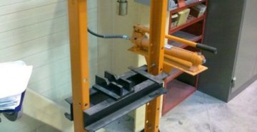 Пресс для СТО своими руками