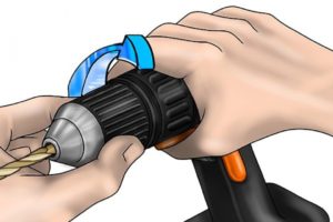 Как вытащить сверло из шуруповерта