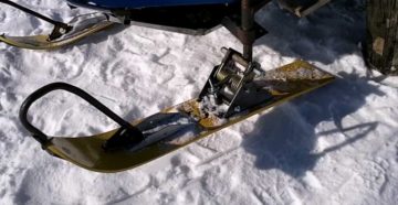 Как сделать лыжи на снегоход своими руками